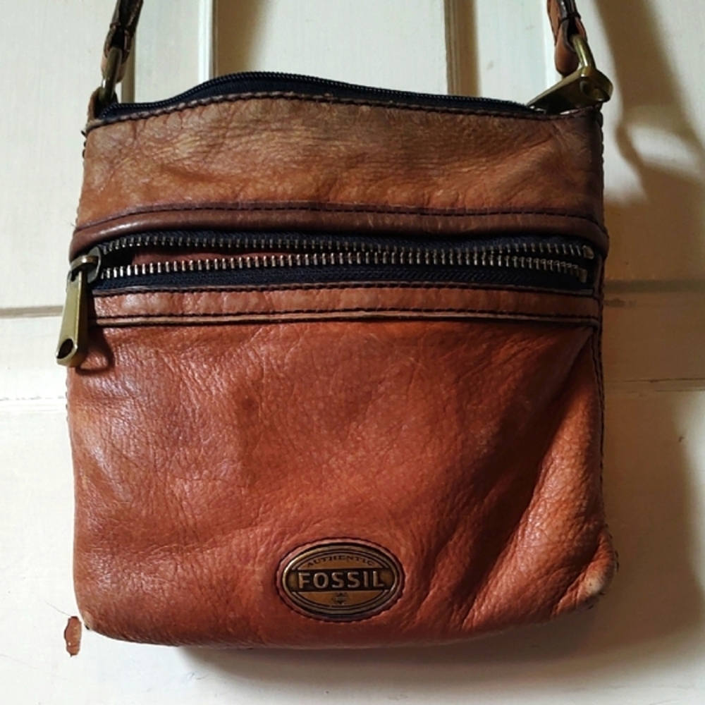 Fossil Tan Leather Messenger Bag